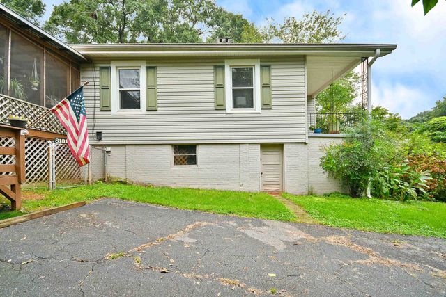 8131 3rd Street, Boiling Springs, SC 29316