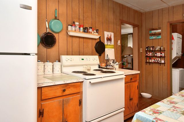 8131 3rd Street, Boiling Springs, SC 29316