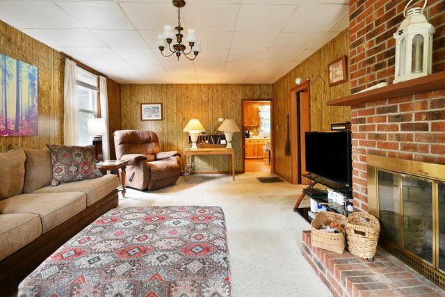 8131 3rd Street, Boiling Springs, SC 29316