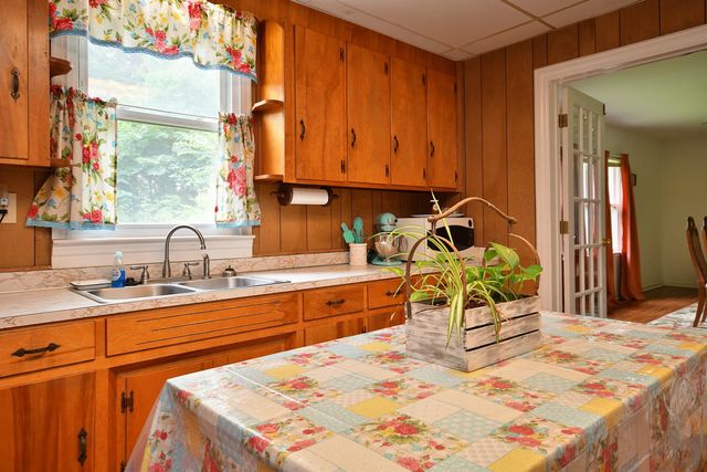 8131 3rd Street, Boiling Springs, SC 29316