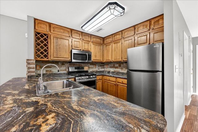 166 River Breeze Drive, Charleston, SC 29407