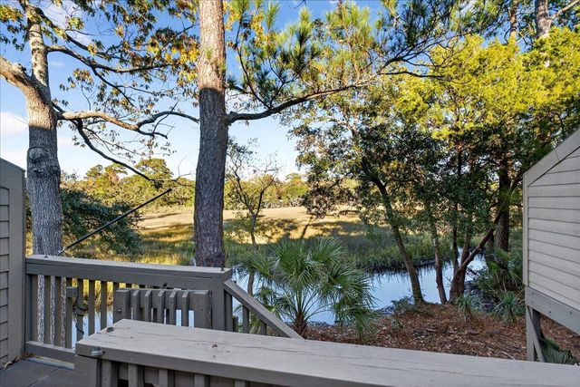 166 River Breeze Drive, Charleston, SC 29407