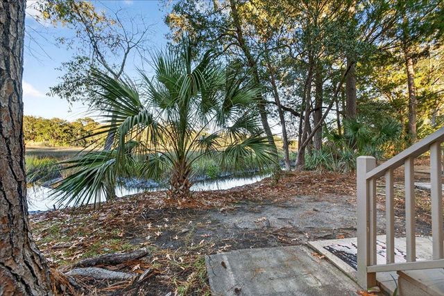 166 River Breeze Drive, Charleston, SC 29407