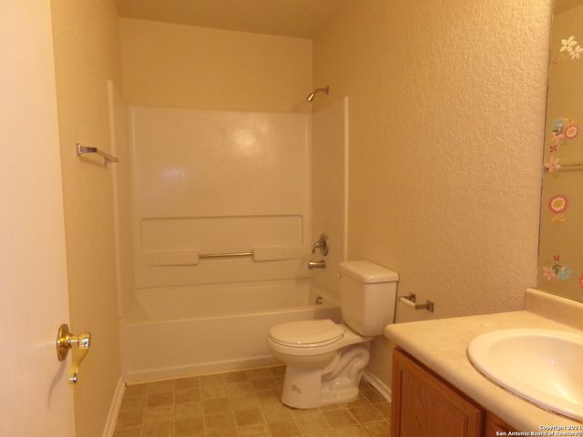 9131 Laguna, San Antonio, TX 78251