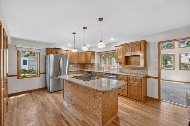 4112 Walnut Street, West Des Moines, IA 50265