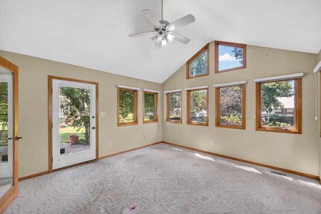 4112 Walnut Street, West Des Moines, IA 50265