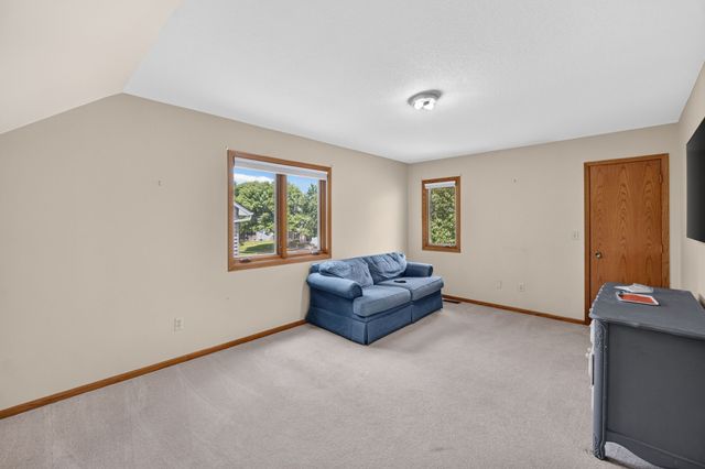 4112 Walnut Street, West Des Moines, IA 50265
