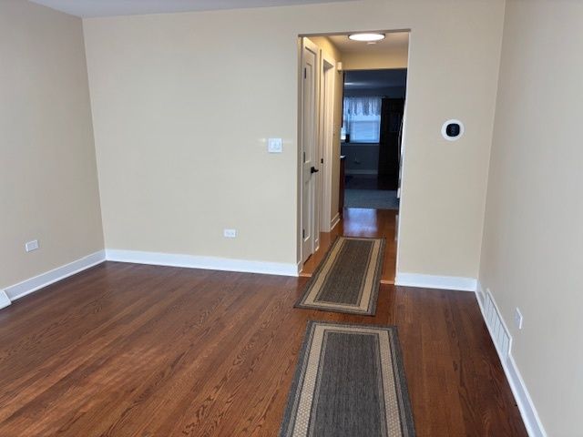 5131 S Latrobe Avenue, Chicago, IL 60638