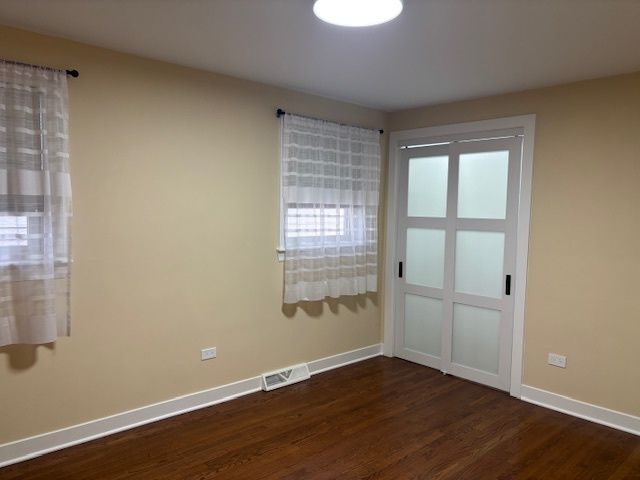 5131 S Latrobe Avenue, Chicago, IL 60638