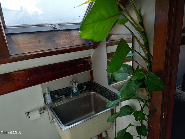 430 NY 43, Stephentown, NY 12168