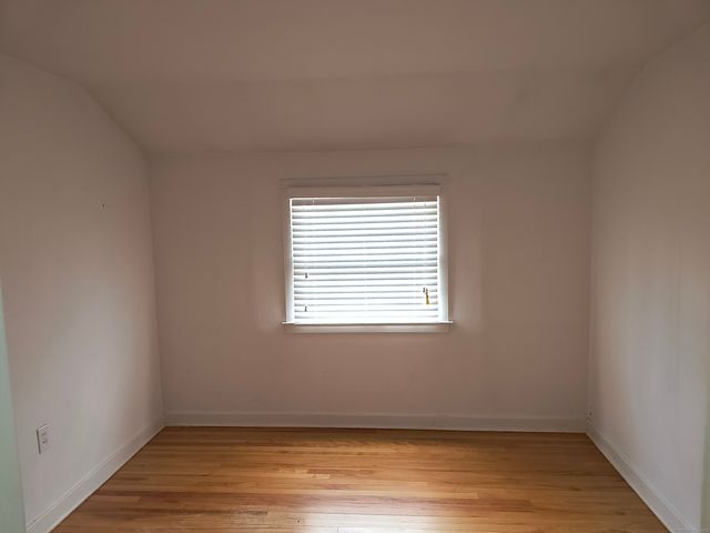 28 McLaughlin Terrace, Derby, CT 06418