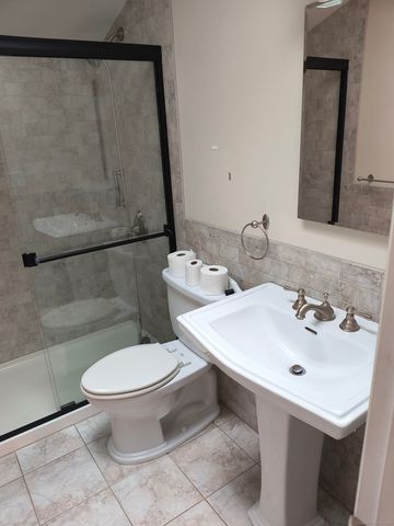 28 McLaughlin Terrace, Derby, CT 06418