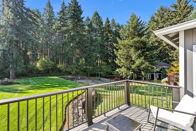 13114 Sunridge Way E, Puyallup, WA 98374