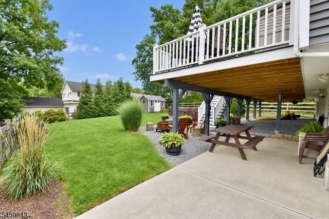 28 Yacht Club Dr, Jefferson Twp., NJ 07849
