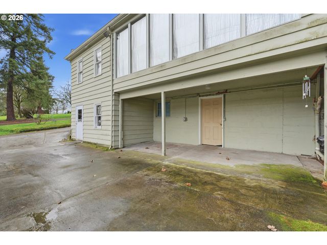 11765 Sw GAARDE St, Tigard, OR 97224