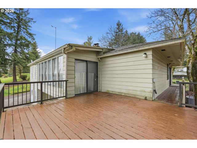 11765 Sw GAARDE St, Tigard, OR 97224