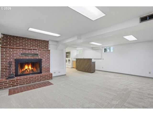 11765 Sw GAARDE St, Tigard, OR 97224