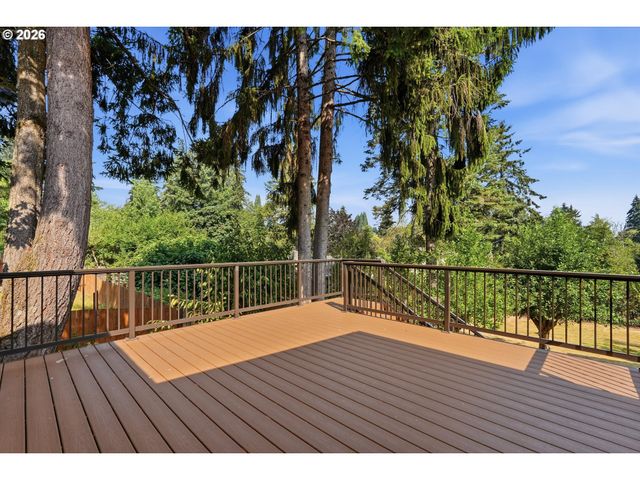 11765 Sw GAARDE St, Tigard, OR 97224