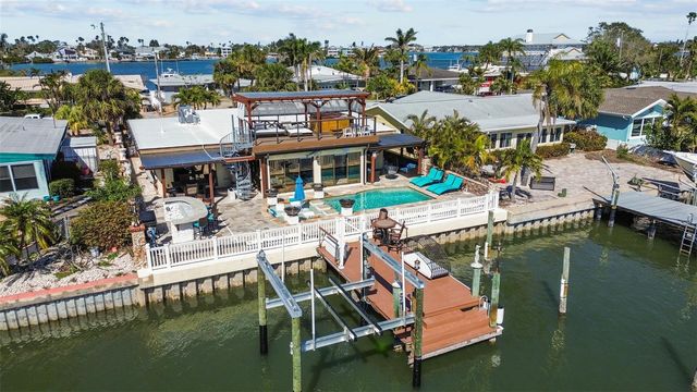 357 LA HACIENDA DRIVE, Indian Rocks Beach, FL 33785