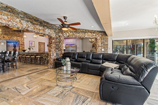 357 LA HACIENDA DRIVE, Indian Rocks Beach, FL 33785
