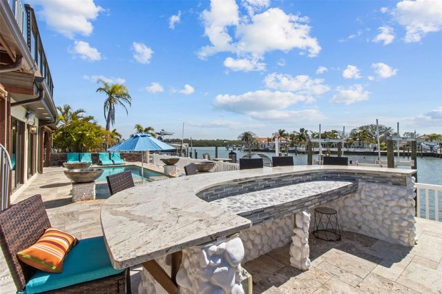 357 LA HACIENDA DRIVE, Indian Rocks Beach, FL 33785