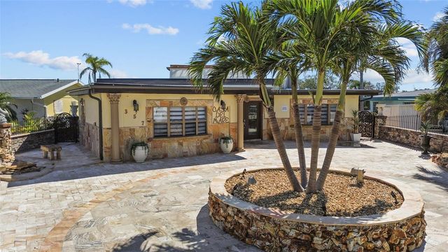 357 LA HACIENDA DRIVE, Indian Rocks Beach, FL 33785