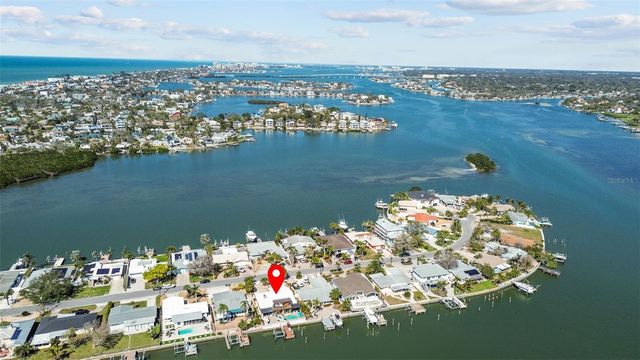 357 LA HACIENDA DRIVE, Indian Rocks Beach, FL 33785