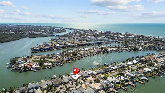 357 LA HACIENDA DRIVE, Indian Rocks Beach, FL 33785