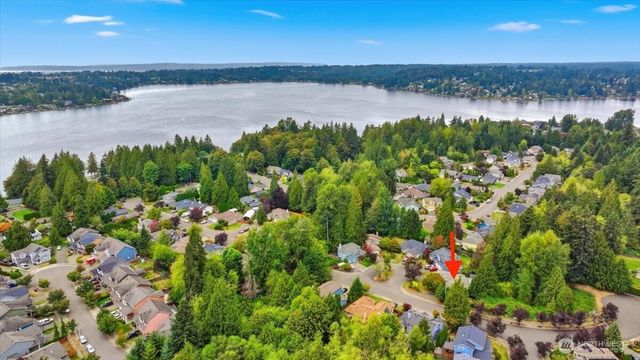 11825 Meridian Place SE, Lake Stevens, WA 98258