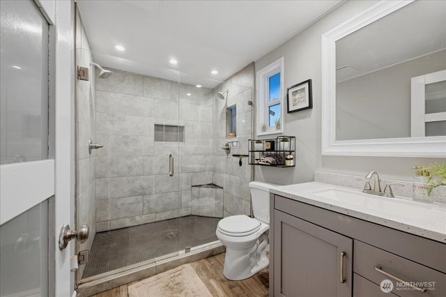 11825 Meridian Place SE, Lake Stevens, WA 98258