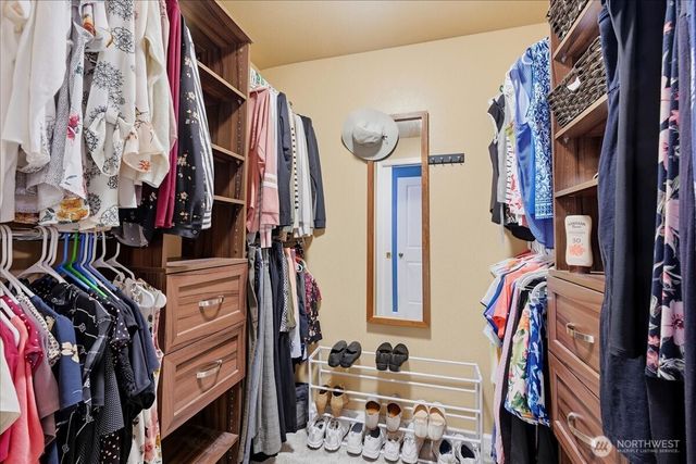 11825 Meridian Place SE, Lake Stevens, WA 98258
