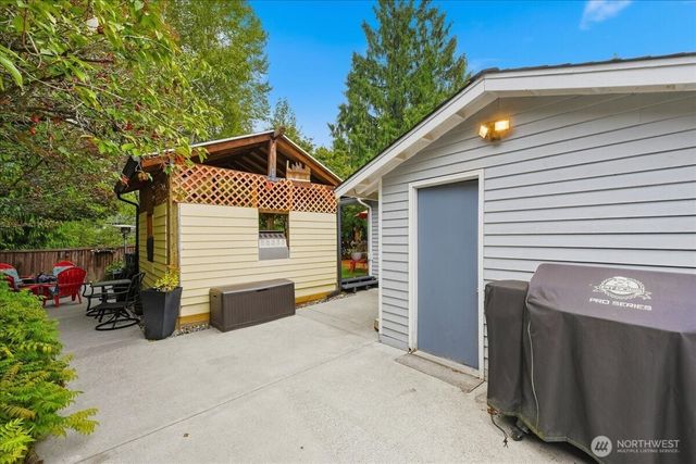 11825 Meridian Place SE, Lake Stevens, WA 98258