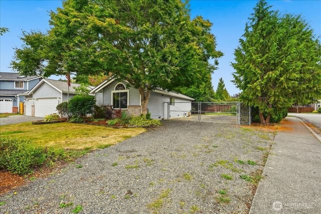 11825 Meridian Place SE, Lake Stevens, WA 98258