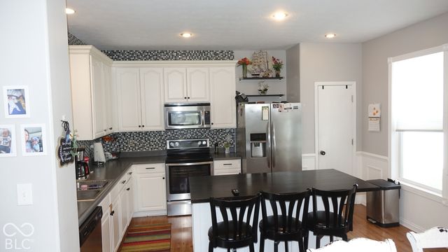 8140 Harshaw Drives, Indianapolis, IN 46239