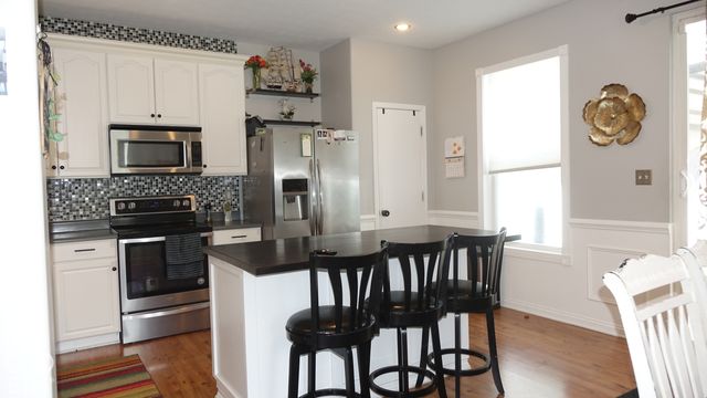 8140 Harshaw Drives, Indianapolis, IN 46239
