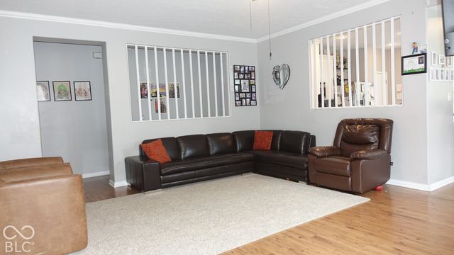 8140 Harshaw Drives, Indianapolis, IN 46239