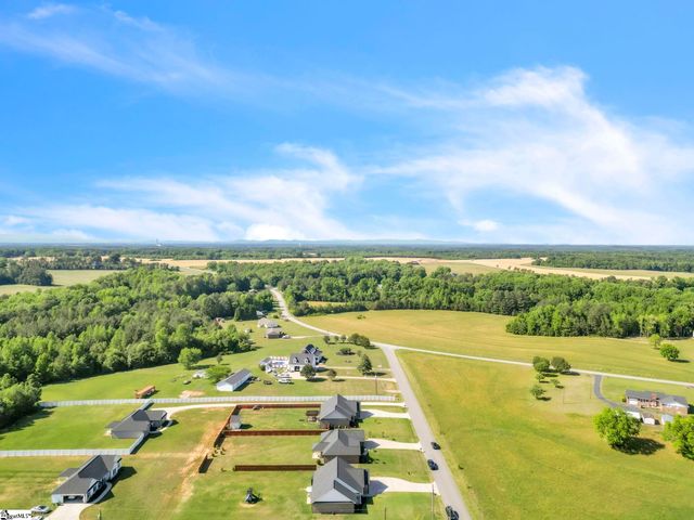 437 Cherokee Creek Road, Gaffney, SC 29341