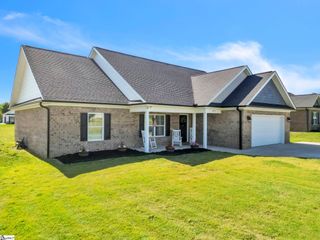 437 Cherokee Creek Road, Gaffney, SC 29341