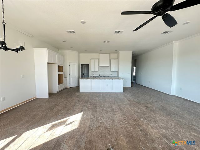 2039 Horse Cane Court, Temple, TX 76502