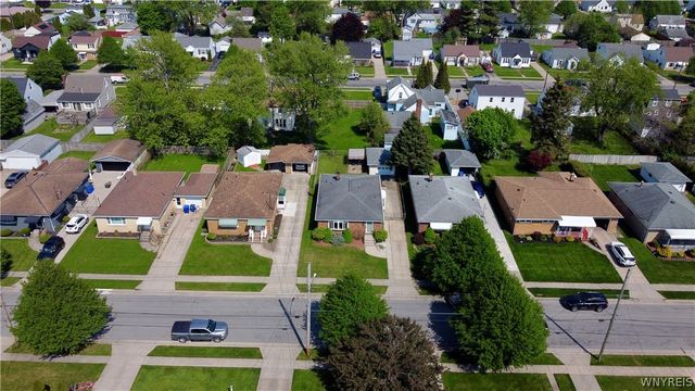 223 Collins Avenue, West Seneca, NY 14224