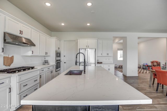 43607 N NATIONAL Court, New River, AZ 85087