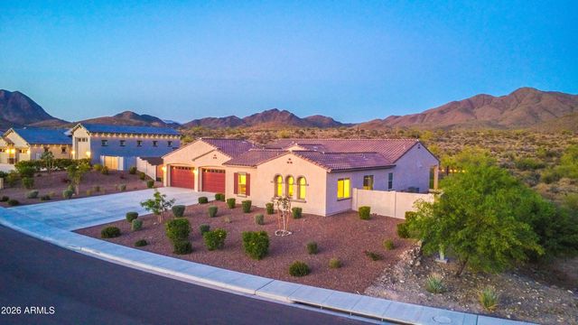 43607 N NATIONAL Court, New River, AZ 85087