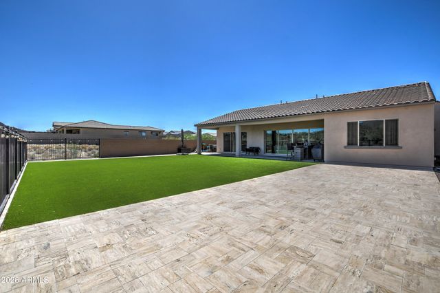 43607 N NATIONAL Court, New River, AZ 85087