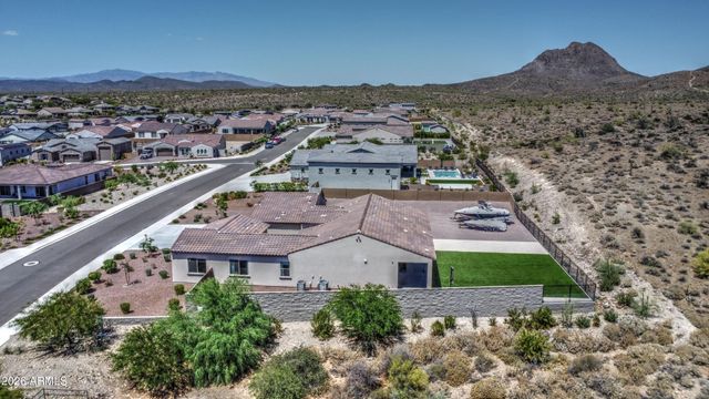 43607 N NATIONAL Court, New River, AZ 85087