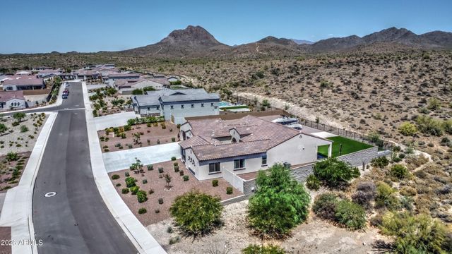 43607 N NATIONAL Court, New River, AZ 85087