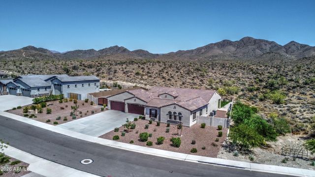43607 N NATIONAL Court, New River, AZ 85087