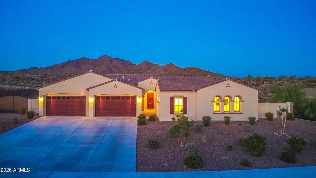 43607 N NATIONAL Court, New River, AZ 85087
