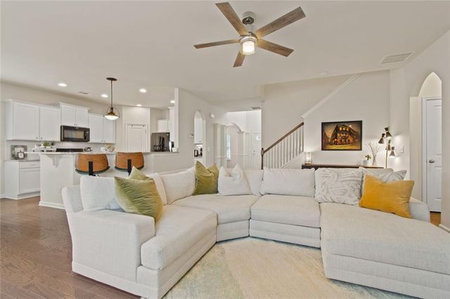 6020 Vista Crossing Way, Cumming, GA 30028