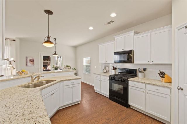 6020 Vista Crossing Way, Cumming, GA 30028