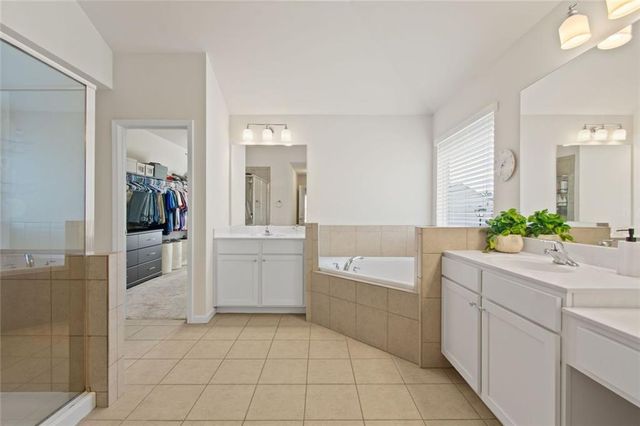 6020 Vista Crossing Way, Cumming, GA 30028